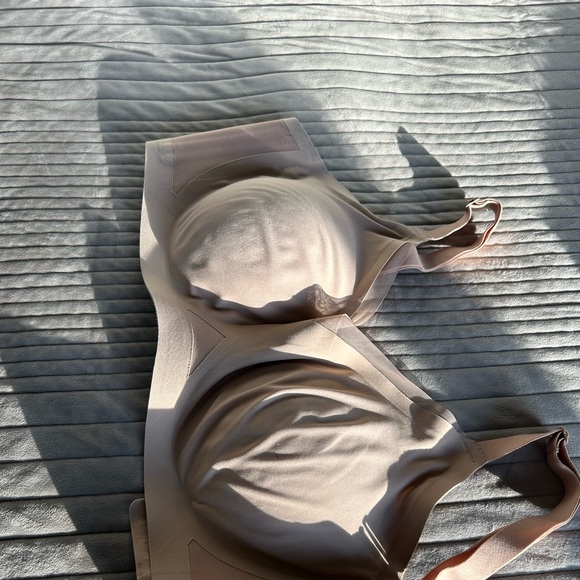 Honeylove Crossover bra - Picture 7 of 10